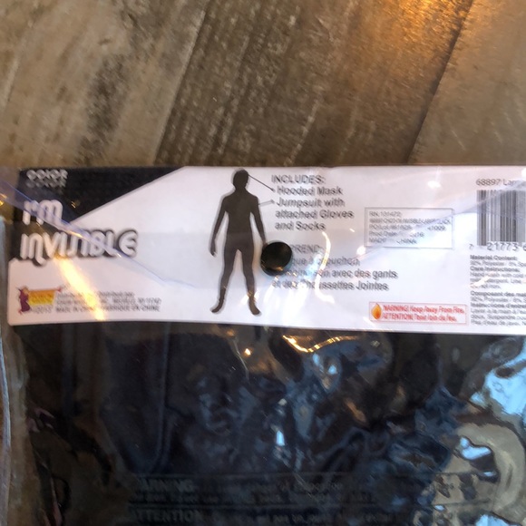 Invisible man Halloween costume - Picture 11 of 11